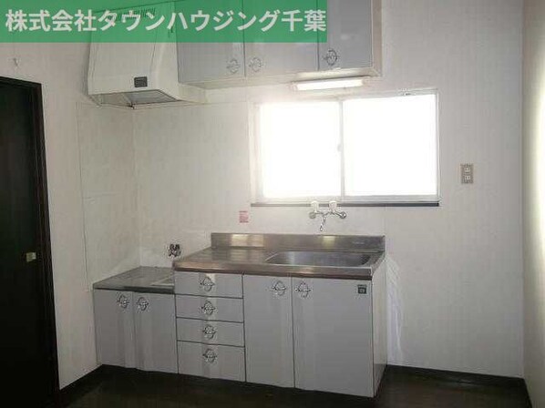 サンコーポ松ヶ丘の物件内観写真